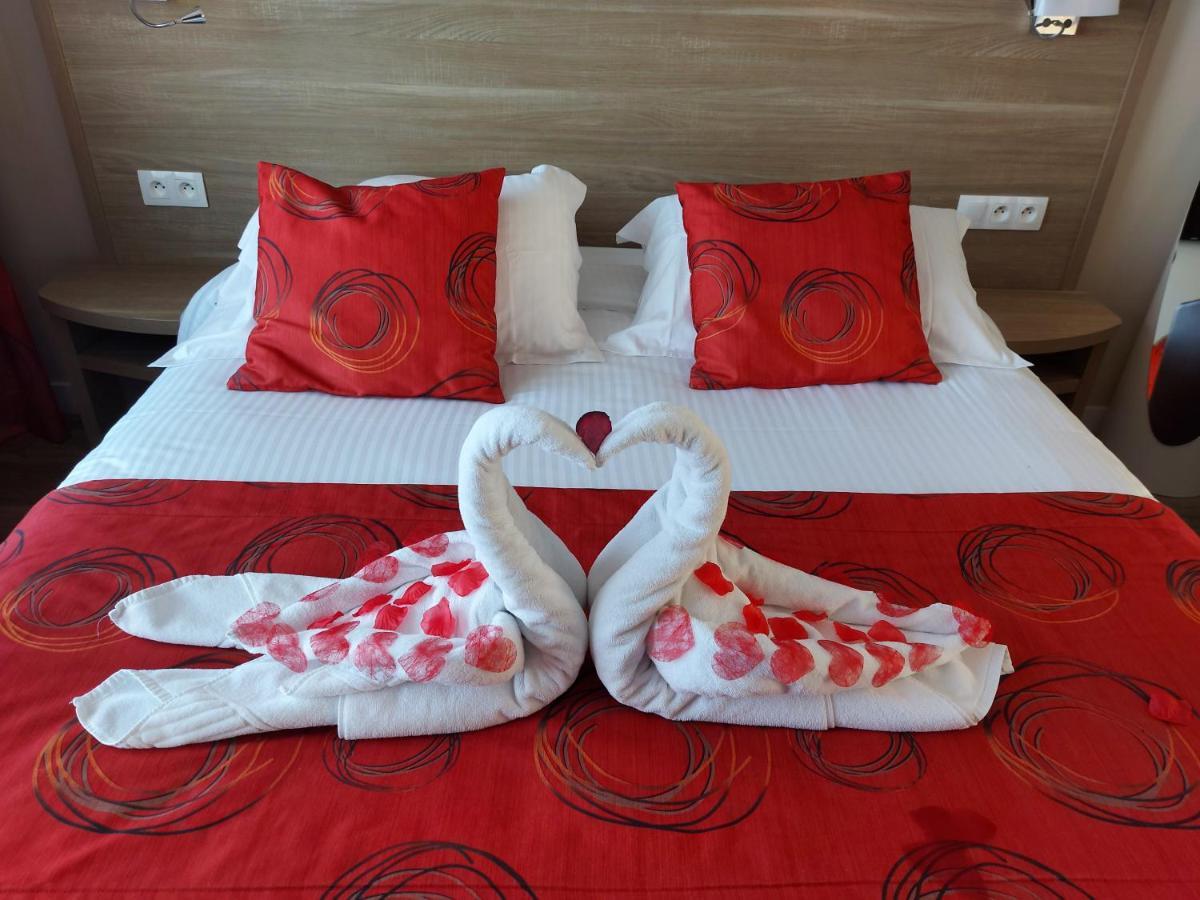 Contact Hotel - Motel Les Bleuets & Spa La Rivière-Saint-Sauveur Kültér fotó